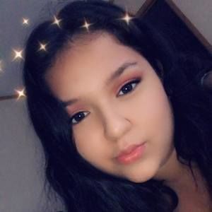 Meet your Posher, Tania